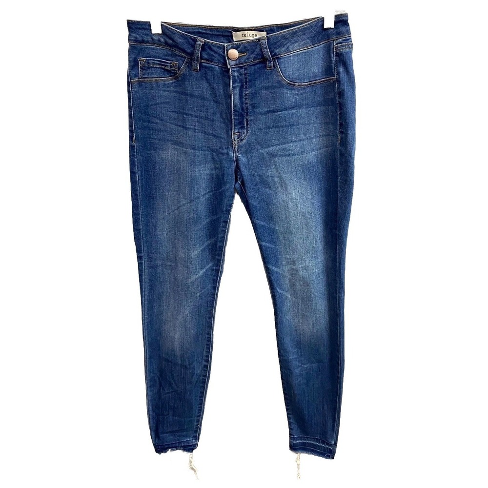 Refuge Jeans Womens 6 Blue Denim Cotton Stretch Medium Wash Skinny Leg Raw Hem